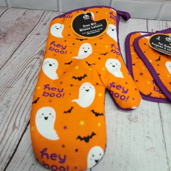 Halloween Ghost Kitchen 4pc Set - Towel, Pot Holders, Oven Mitt Orange Hey Boo - Picture 2 of 4